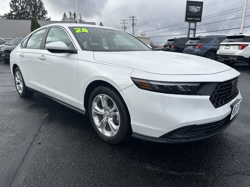 Used 2024 Honda Accord LX image 9