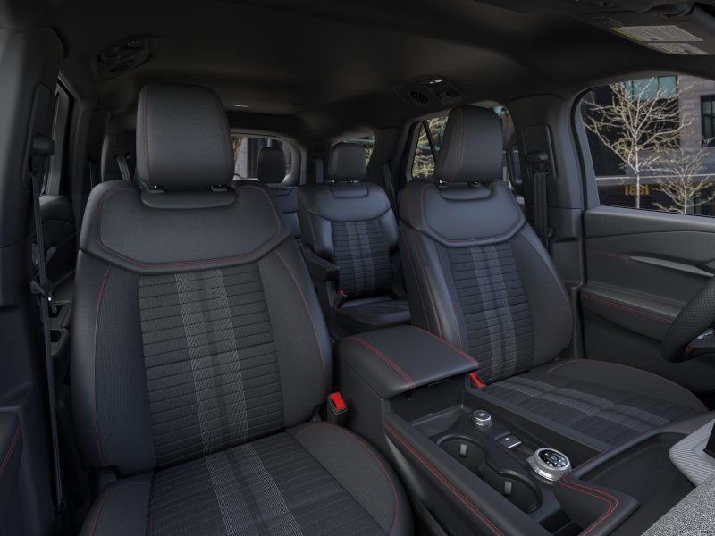 New 2026 Ford Explorer ST-Line image 10