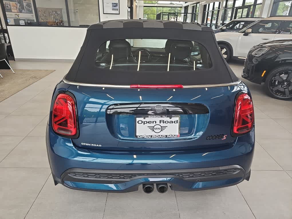 Used 2022 MINI Cooper S w/ Sidewalk Package FWD image 5