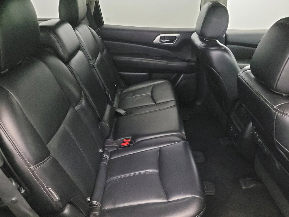 Used 2018 Nissan Pathfinder SL w/ SL Premium Package image 19