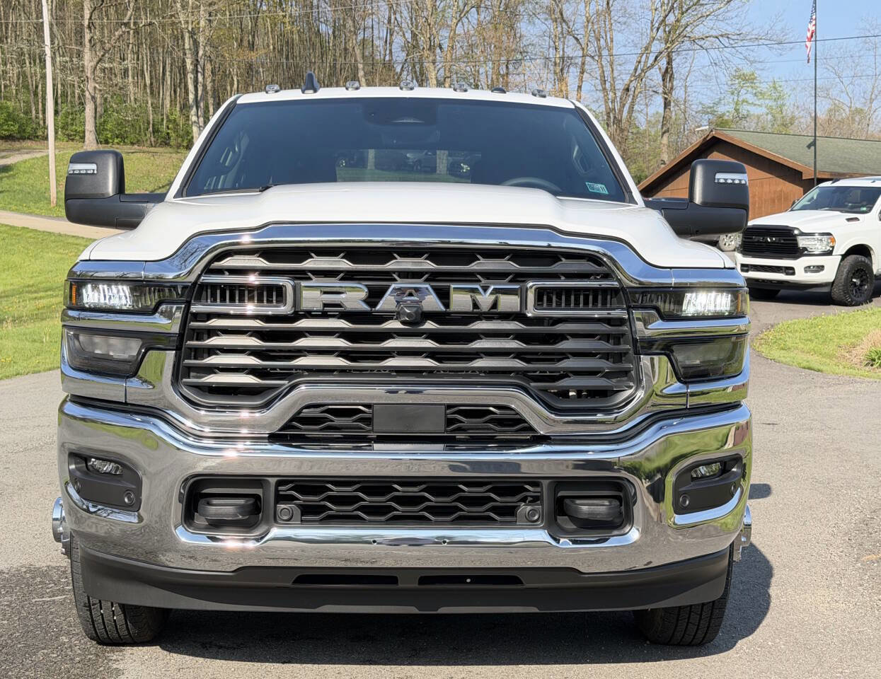 Used 2026 RAM 3500 Big Horn AWD/4WD image 3