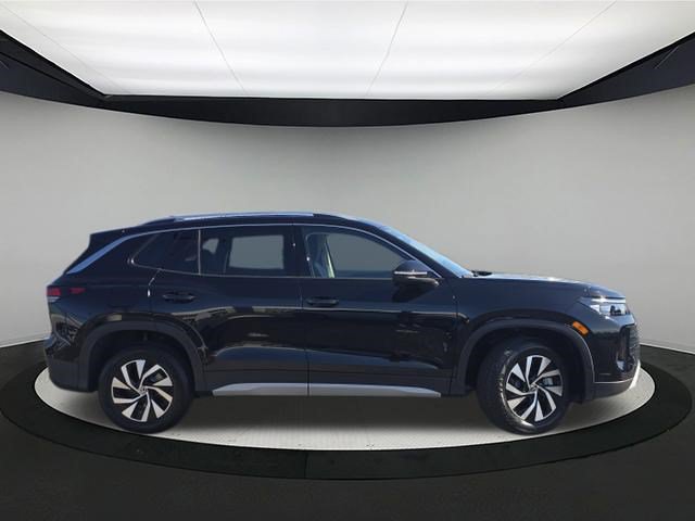New 2026 Volkswagen Tiguan S AWD/4WD image 8