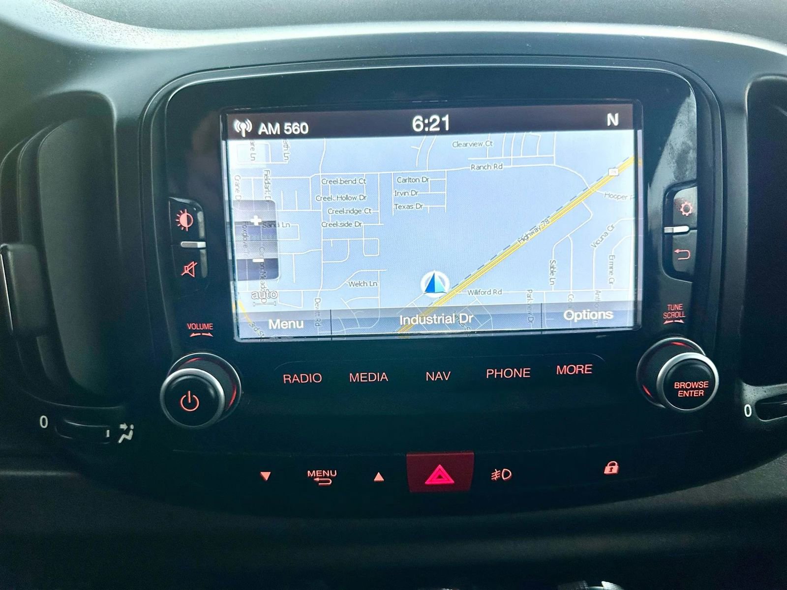 Used 2014 FIAT 500L Trekking w/ Popular Equipment Group image 21