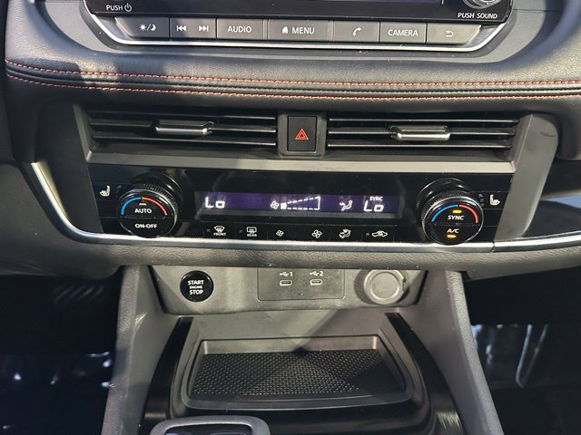 Certified 2025 Nissan Rogue SV AWD/4WD image 36