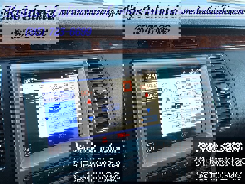 Used 2011 Ford Flex Limited w/ Rapid Spec Order Code image 18