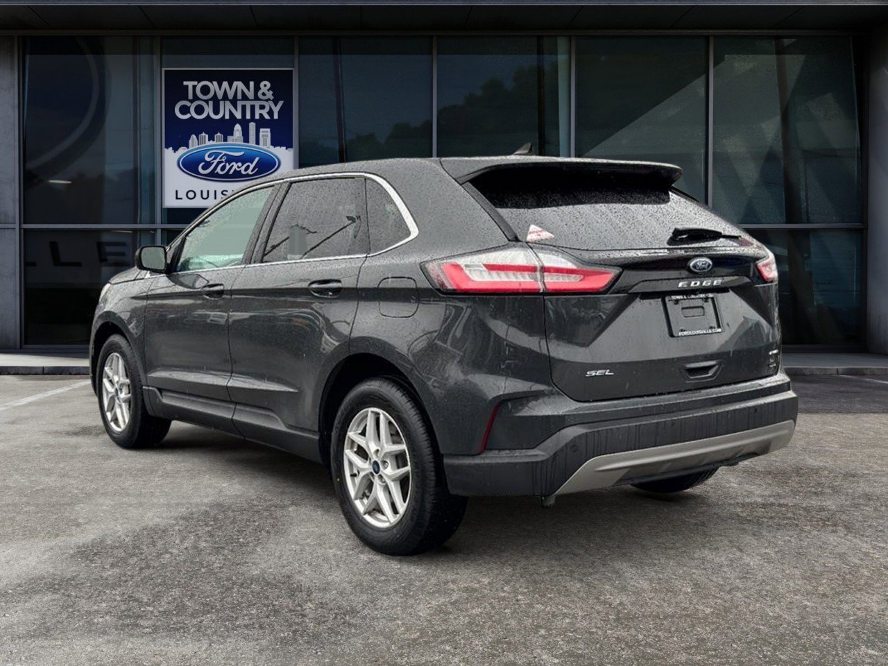 Used 2021 Ford Edge SEL AWD/4WD image 4