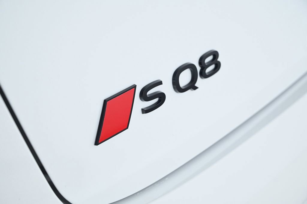 New 2026 Audi RS Q8 performance image 25