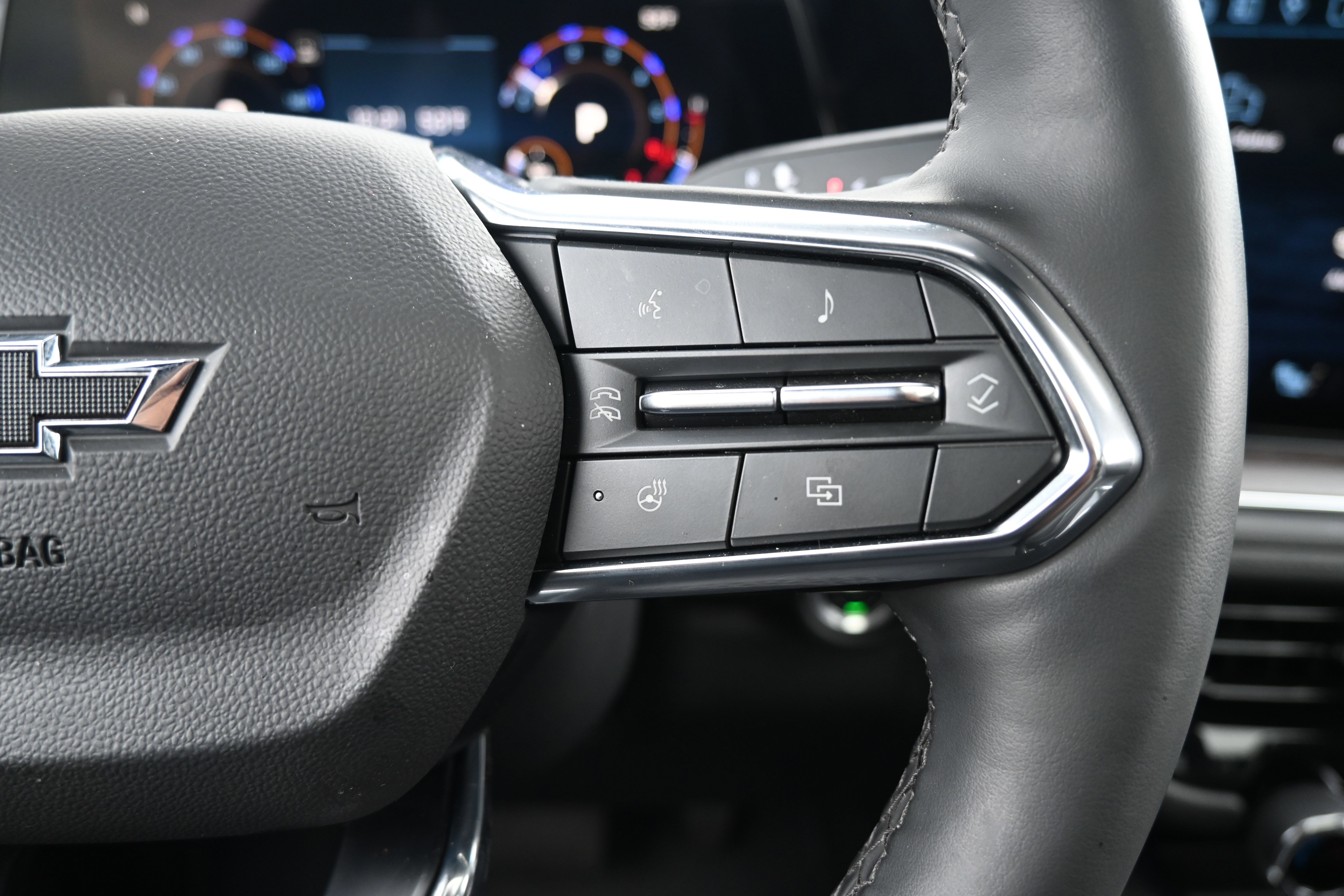 Used 2025 Chevrolet Tahoe Z71 w/ Z71 Off-Road Package image 21