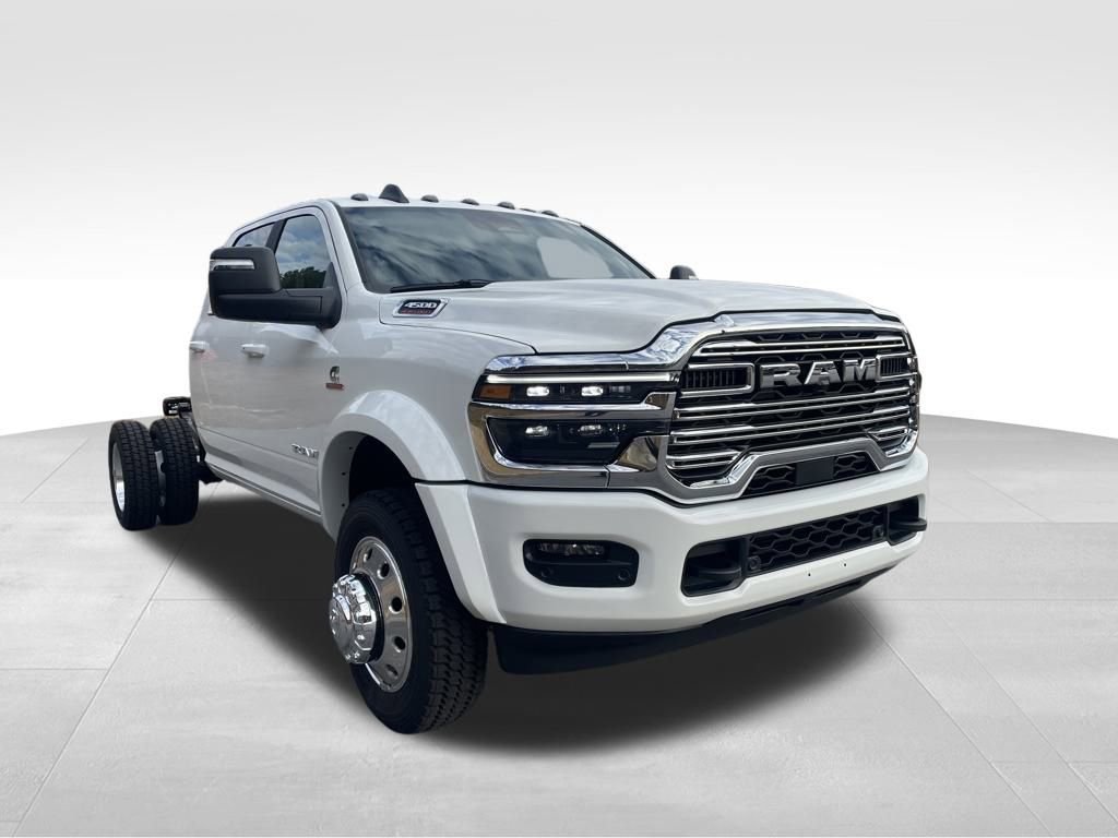 New 2026 RAM 4500 Tradesman w/ Laramie Trim Package image 3
