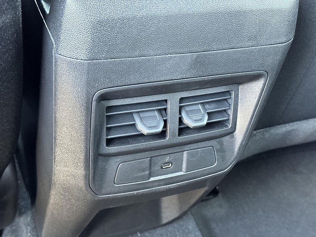New 2026 GMC Canyon Elevation w/ LPO, Black Badging Package RWD image 24