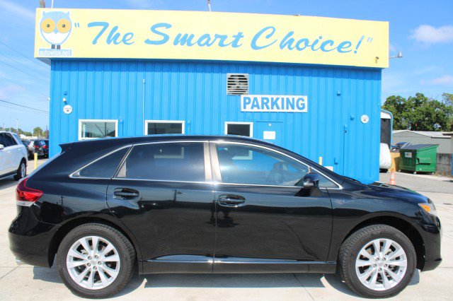 Used 2014 Toyota Venza LE w/ LE Convenience Package FWD image 2