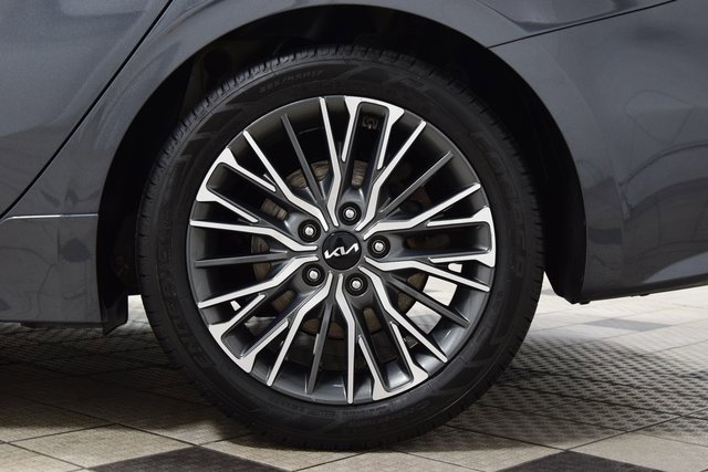 Used 2022 Kia Forte GT-Line w/ GT-Line Premium Package image 23