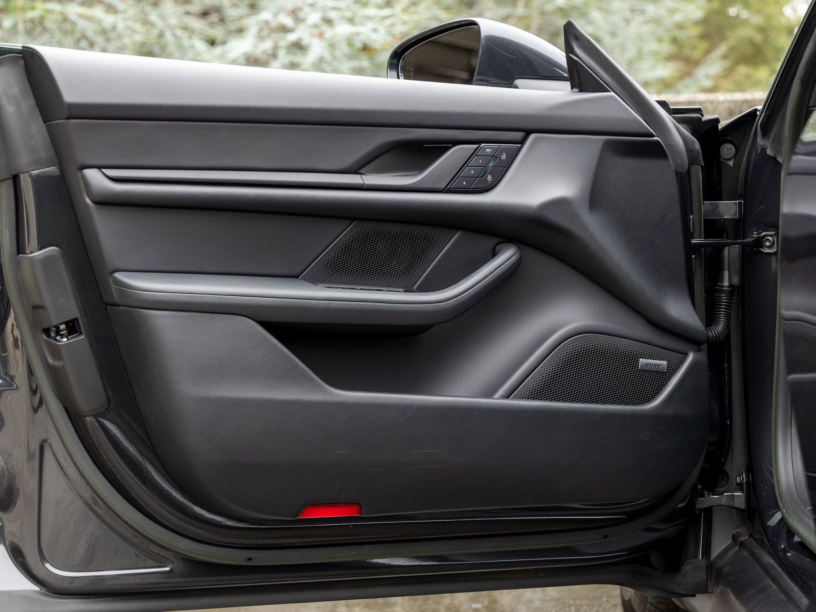 Certified 2023 Porsche Taycan 4 Cross Turismo image 20