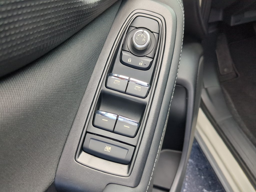 Used 2019 Subaru Forester Premium AWD/4WD image 17