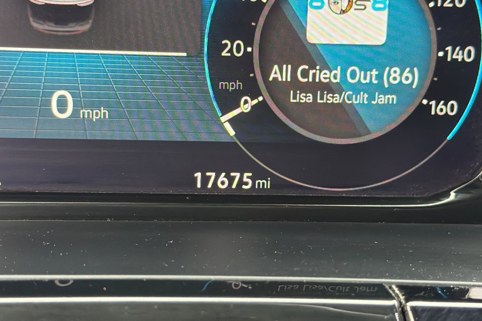 Used 2024 Volkswagen Atlas Cross Sport SE image 26