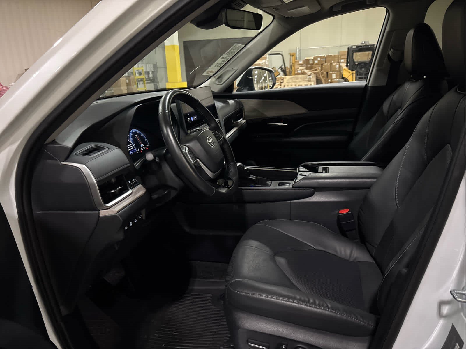 Certified 2025 Toyota Grand Highlander AWD Hybrid image 8