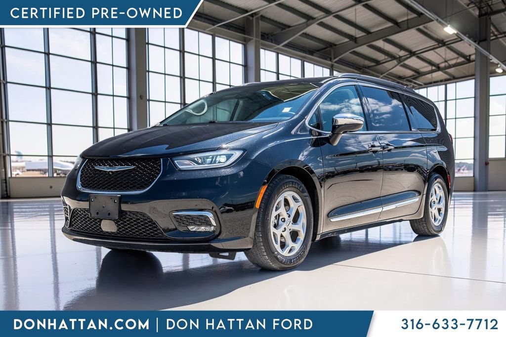 Used 2023 Chrysler Pacifica Limited FWD video 1