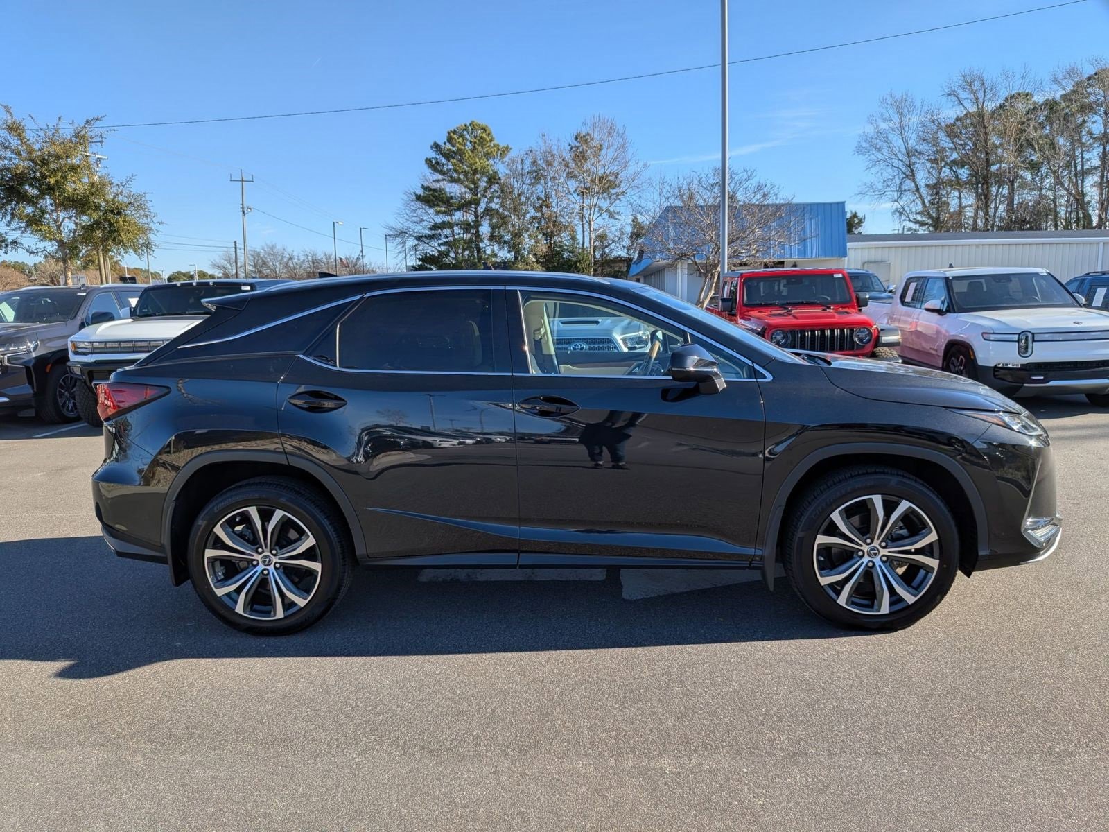 Used 2022 Lexus RX 350 FWD w/ Premium Package image 2