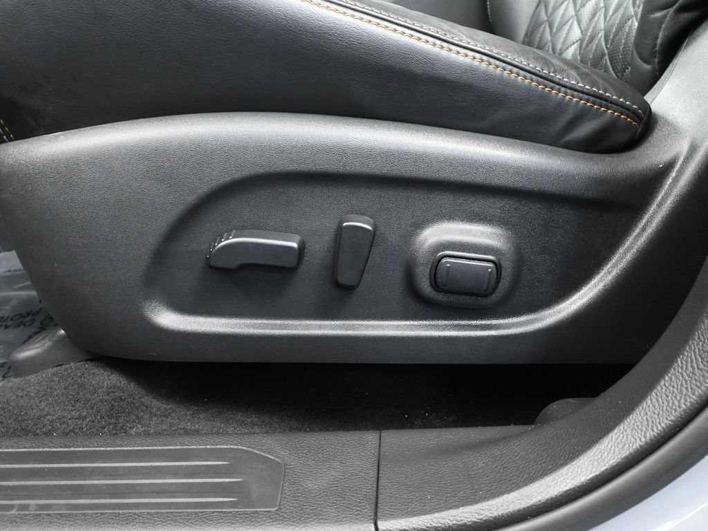 Used 2024 Nissan Murano Platinum AWD/4WD image 20