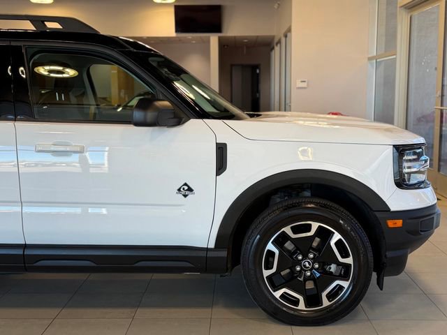 Used 2022 Ford Bronco Sport Outer Banks w/ Tech Package AWD/4WD image 15