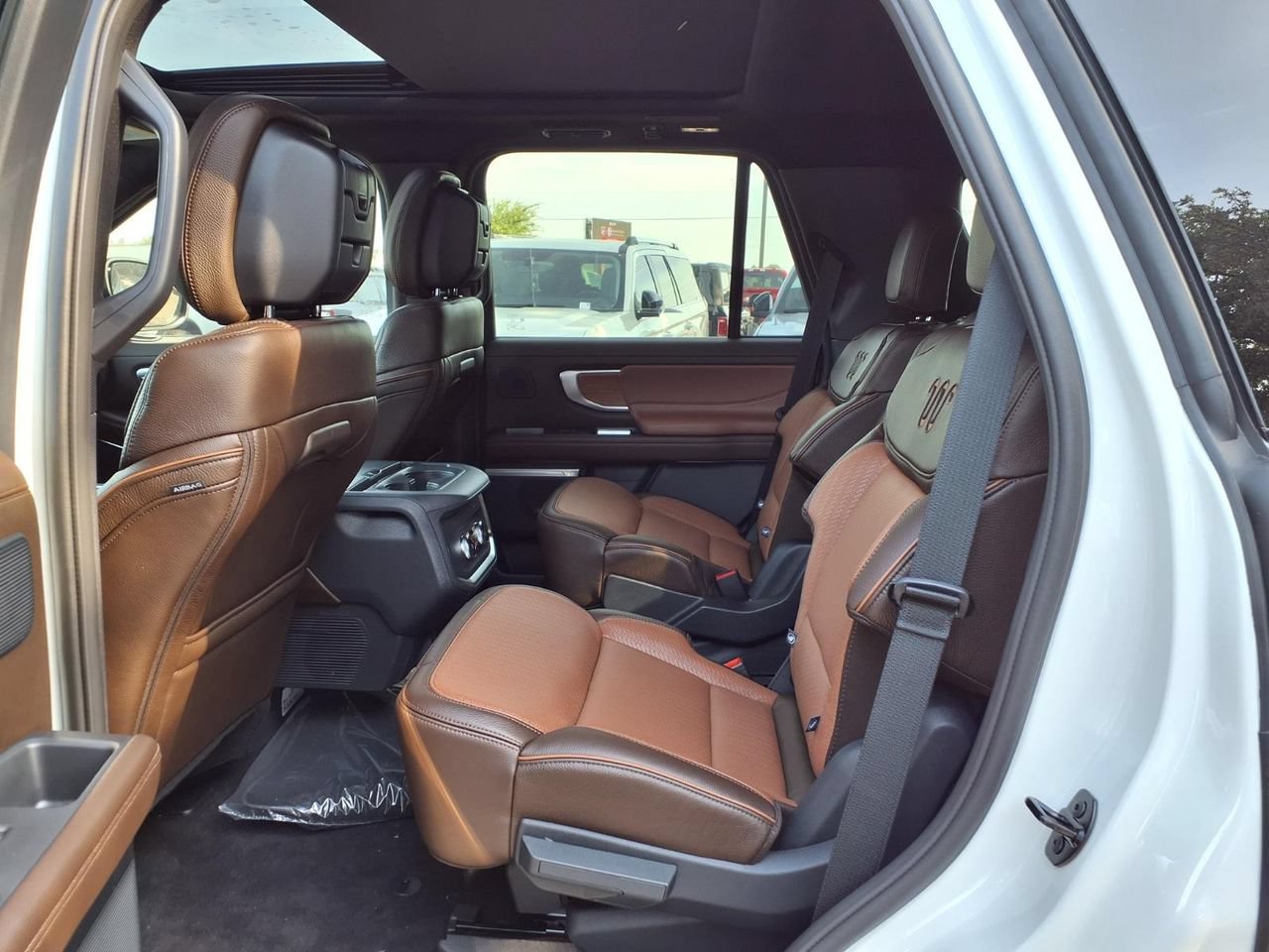 New 2027 Ford Expedition King Ranch RWD image 21