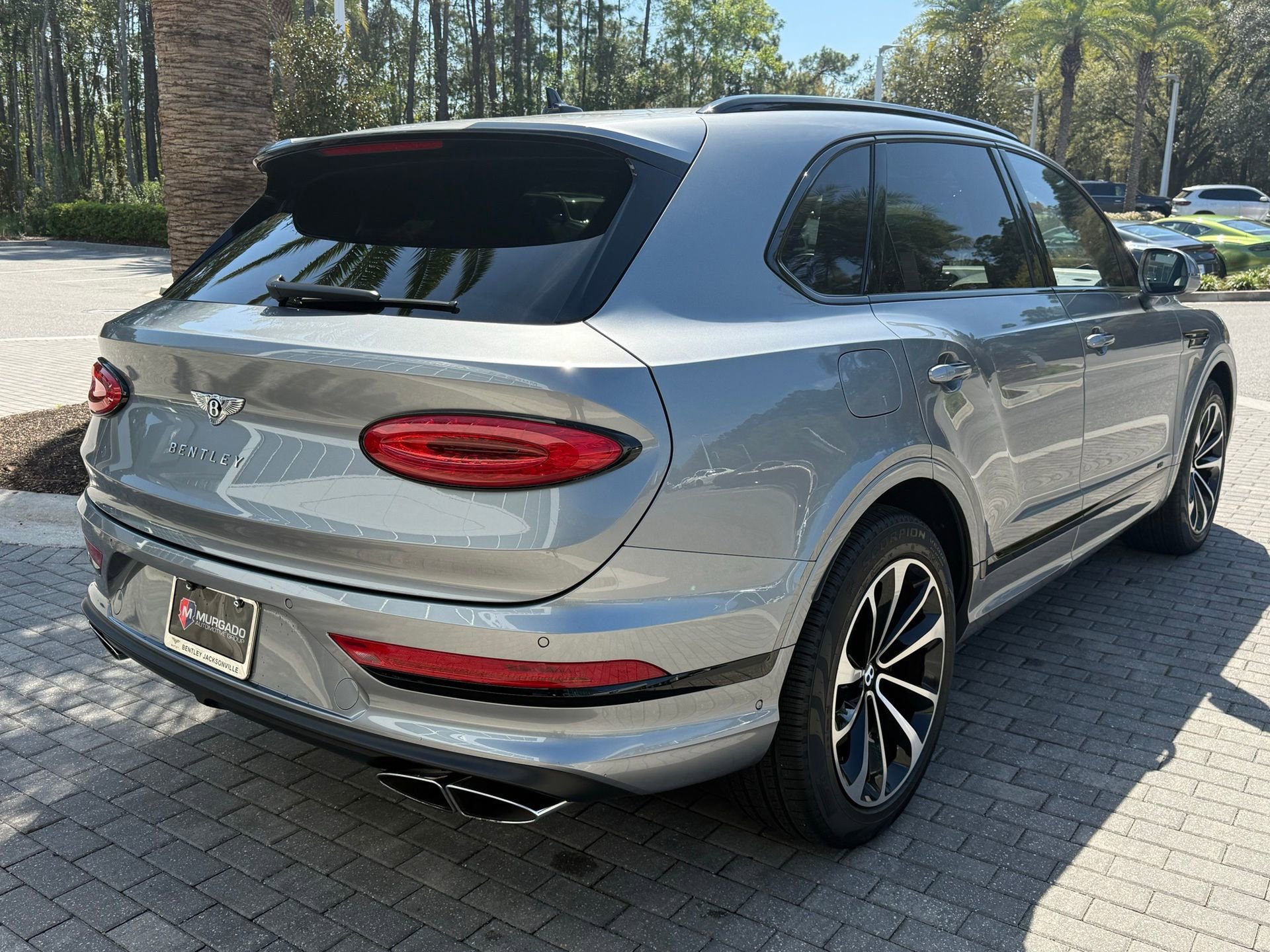 Certified 2022 Bentley Bentayga image 13