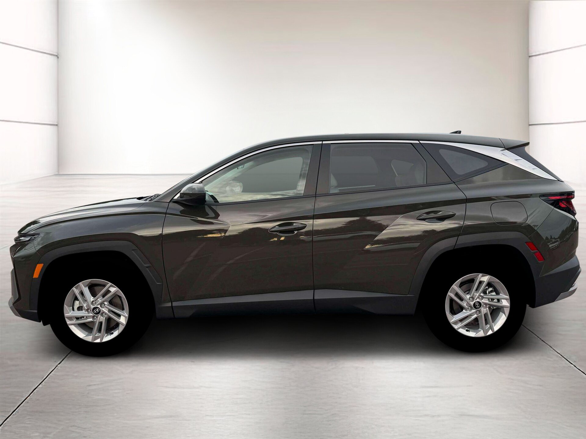 New 2026 Hyundai Tucson SE FWD image 3