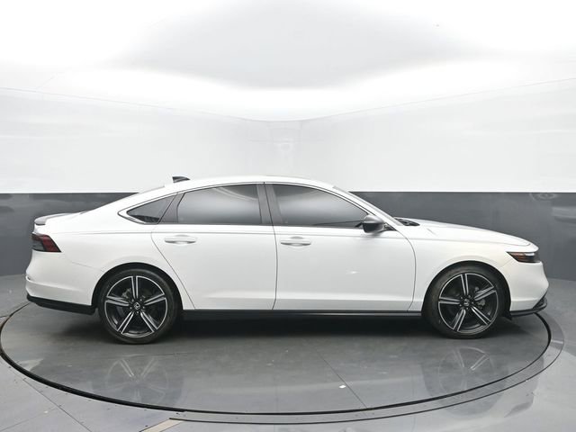 Used 2023 Honda Accord Sport image 6