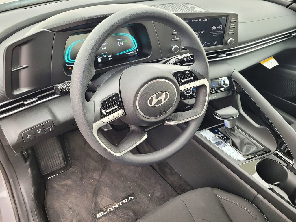 New 2026 Hyundai Elantra Blue FWD image 7