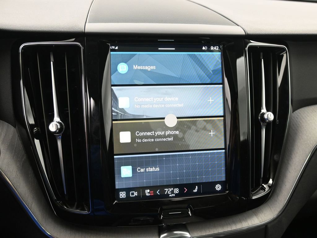 New 2025 Volvo XC60 B5 Plus w/ Protection Package Premier image 13