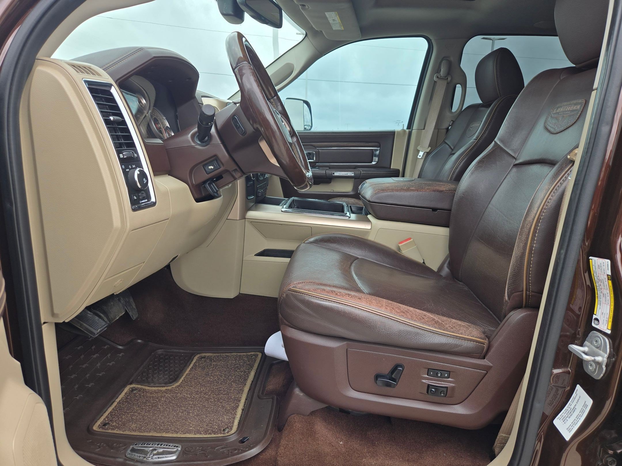 Used 2014 RAM 2500 Longhorn w/ Convenience Group image 9