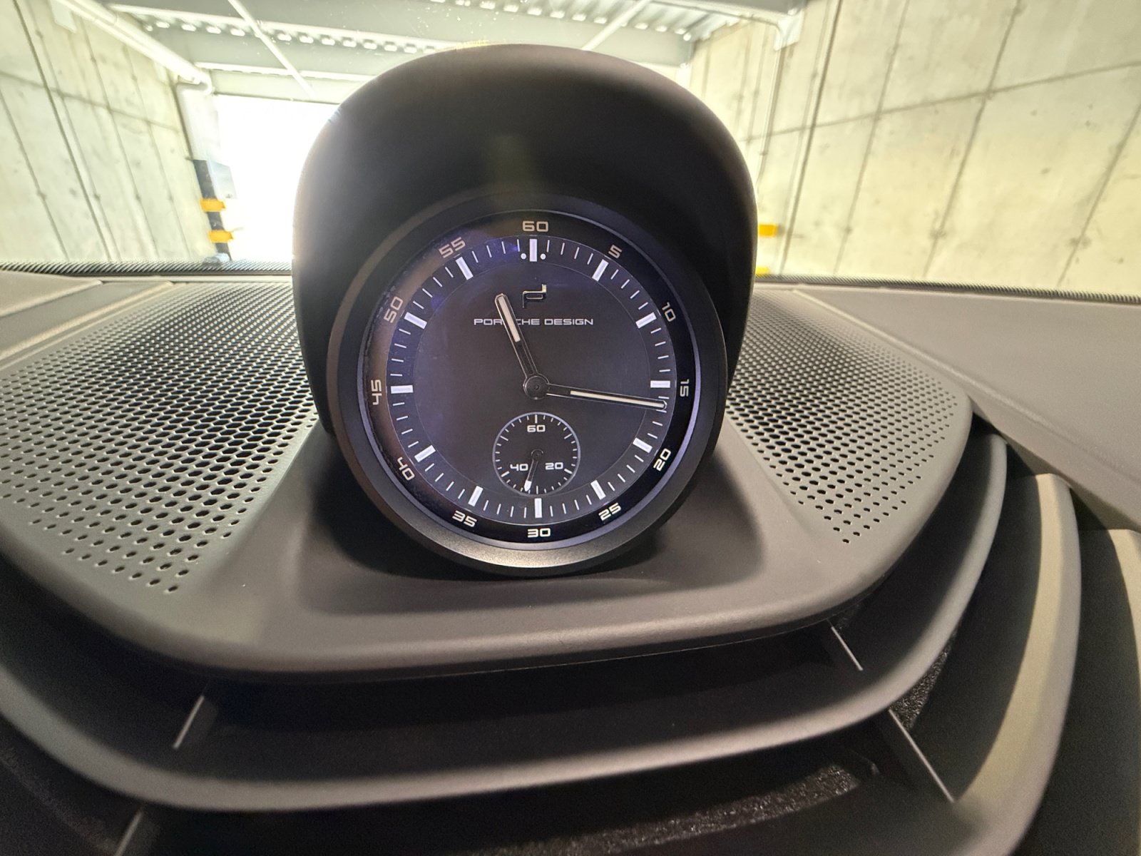 Certified 2023 Porsche Taycan Turbo S AWD/4WD image 43