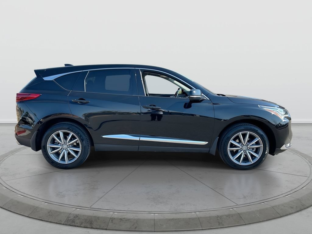 Used 2023 Acura RDX w/ Technology Package FWD image 9