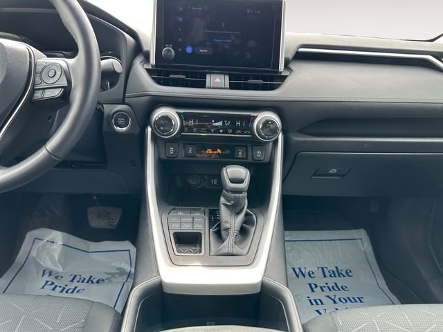 Used 2024 Toyota RAV4 XLE w/ Convenience Package AWD/4WD image 11