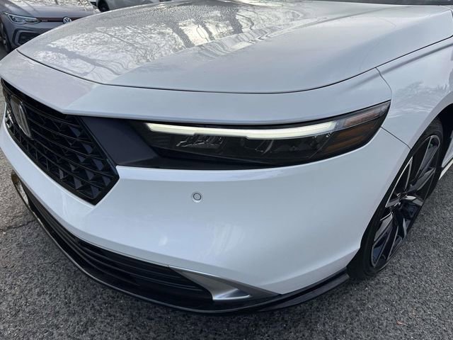 Used 2025 Honda Accord Touring image 8