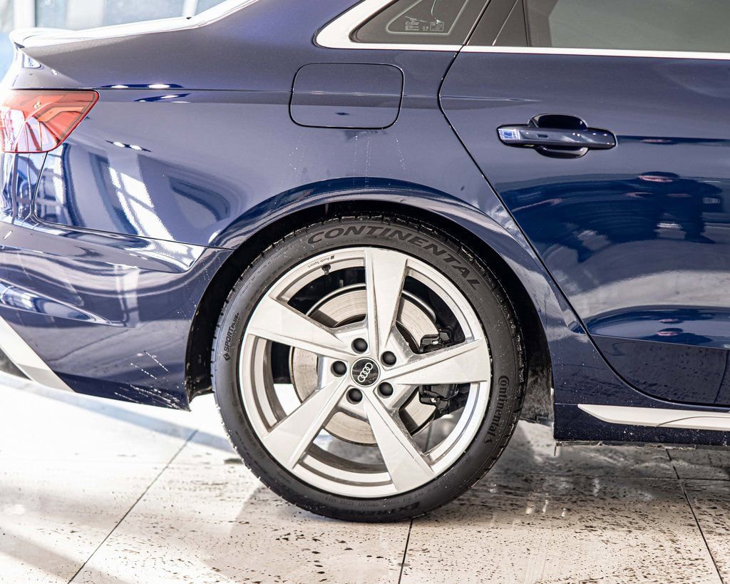 Used 2023 Audi S4 Premium w/ Convenience Package image 12