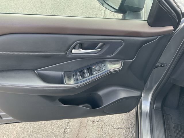 Certified 2023 Nissan Rogue SV w/ SV Premium B Package image 29