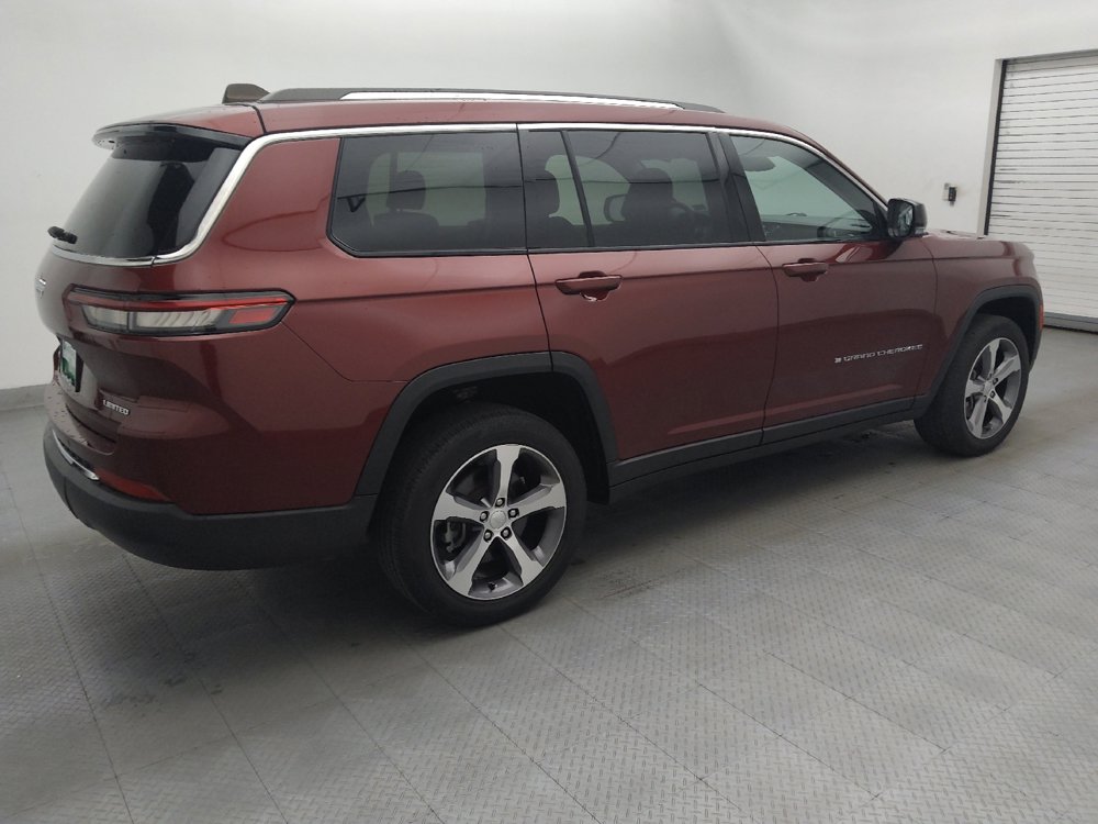 Used 2023 Jeep Grand Cherokee L Limited AWD/4WD image 10