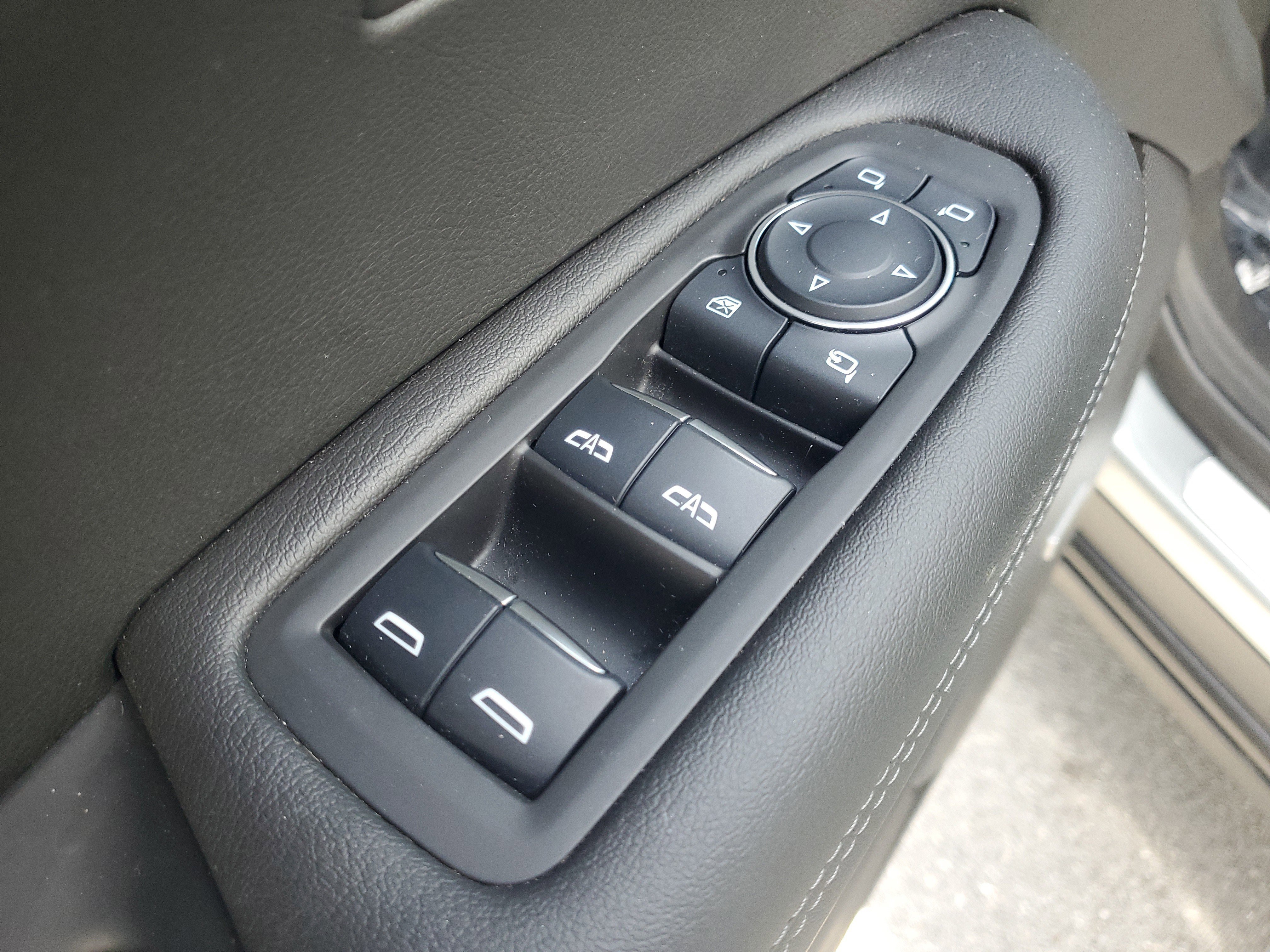 Used 2023 Cadillac XT6 Luxury FWD image 20