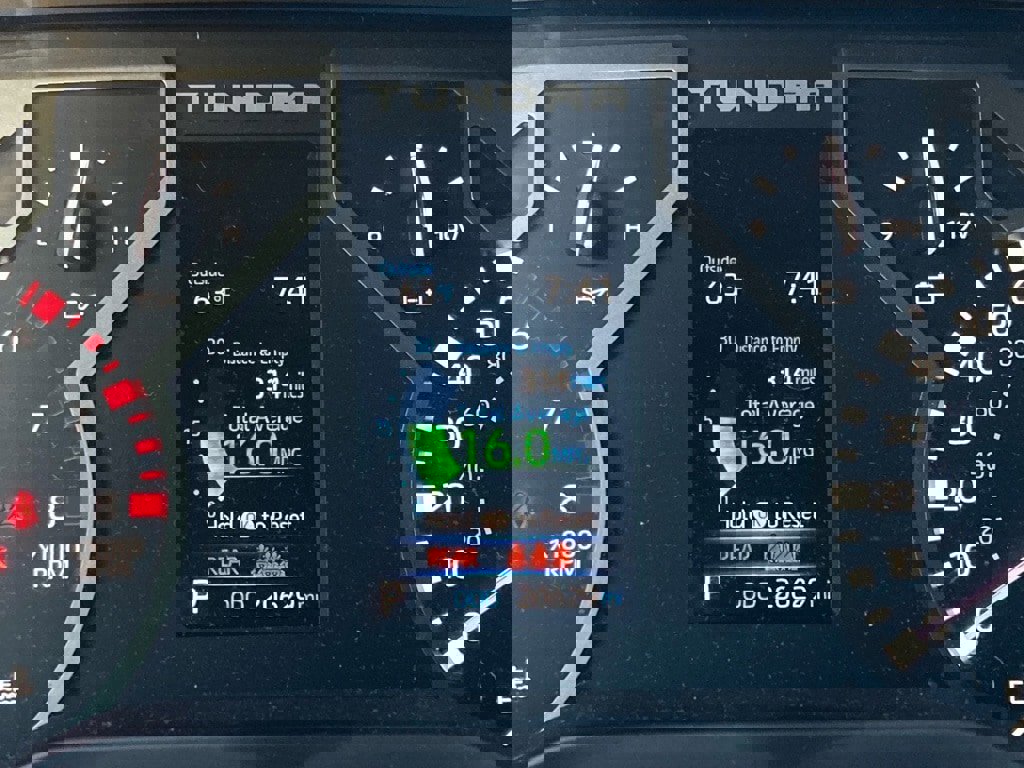 Used 2025 Toyota Tundra SR5 w/ SR5 Premium Package image 14