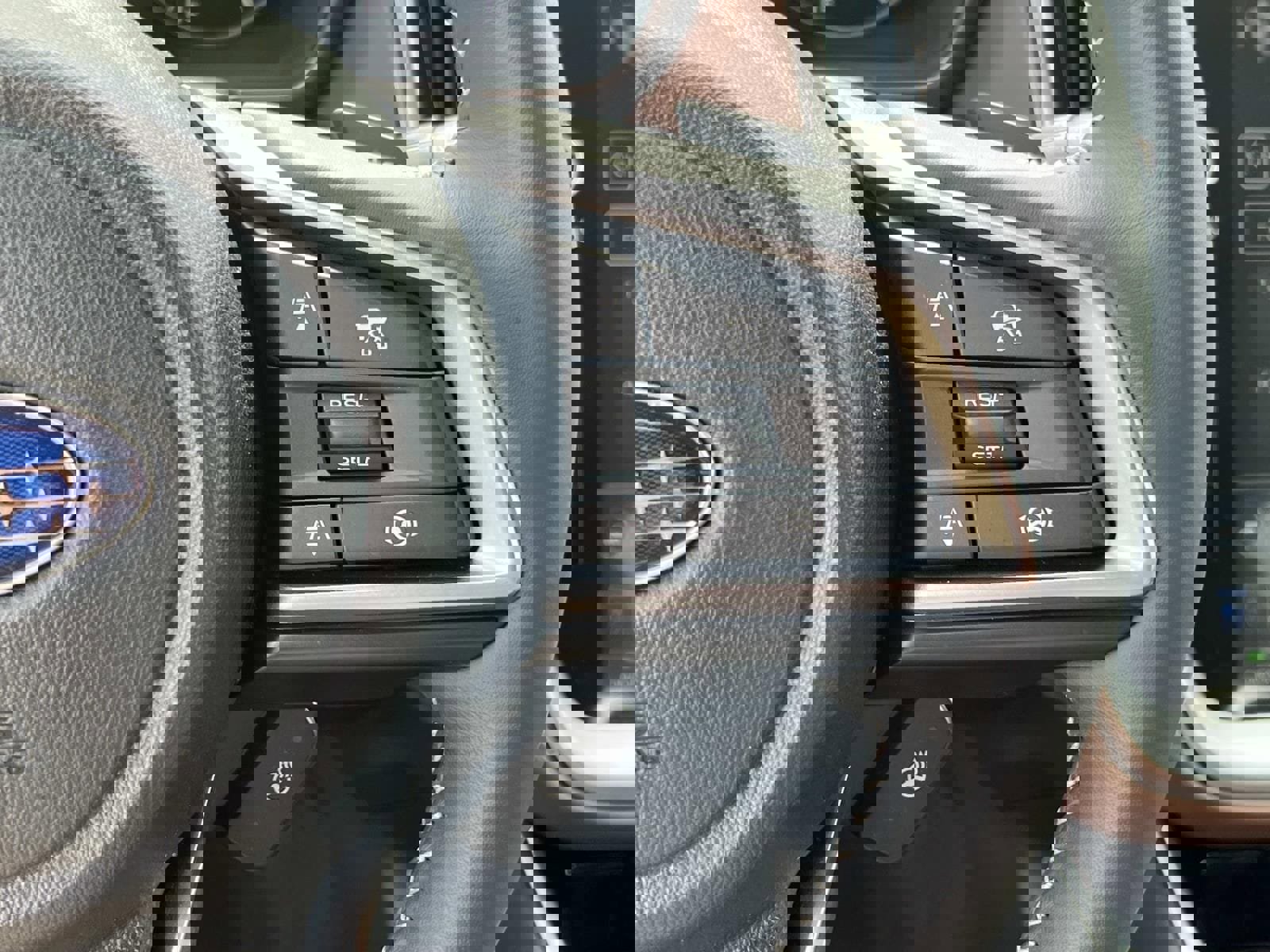 Certified 2025 Subaru Outback Touring w/ Tech Package 3 image 26