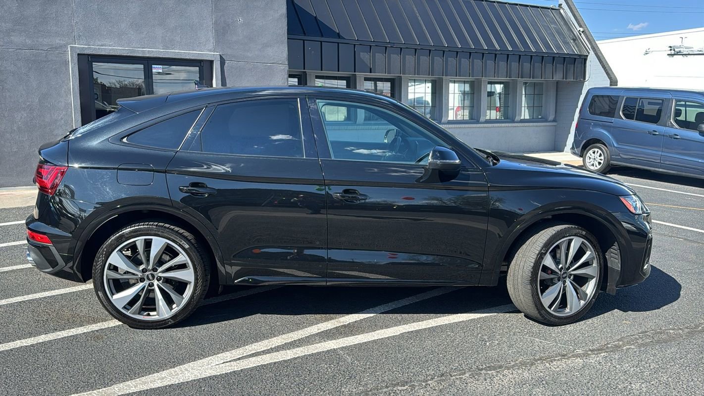 Used 2023 Audi SQ5 Premium Plus w/ Premium Plus Package AWD/4WD image 2