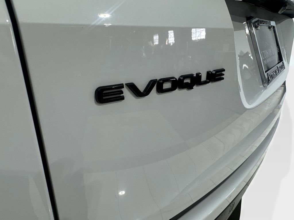 Used 2023 Land Rover Range Rover Evoque S image 24