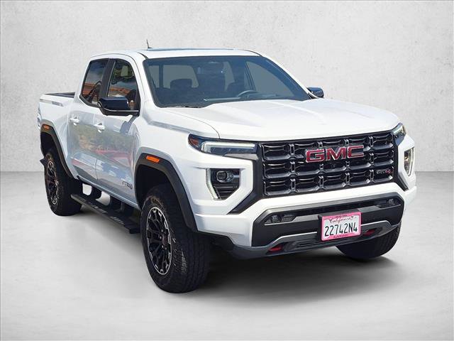 Used 2026 GMC Canyon AT4 w/ Technology Plus Package AWD/4WD image 3