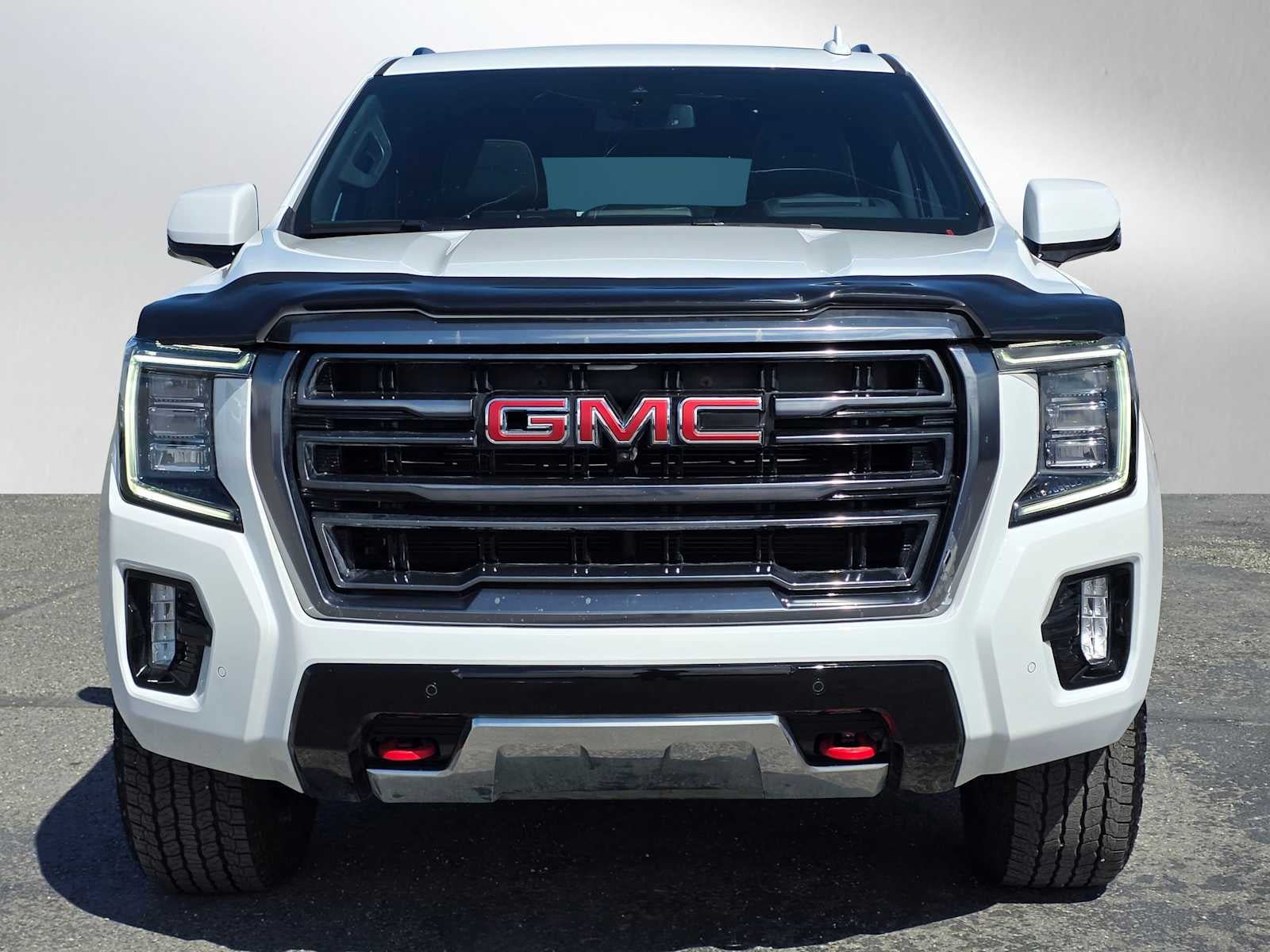 Used 2023 GMC Yukon AT4 w/ AT4 Premium Plus Package AWD/4WD image 8