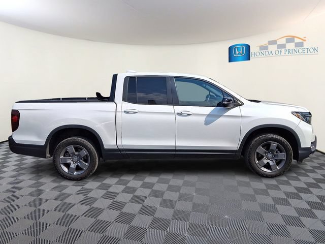 Certified 2024 Honda Ridgeline TrailSport image 7