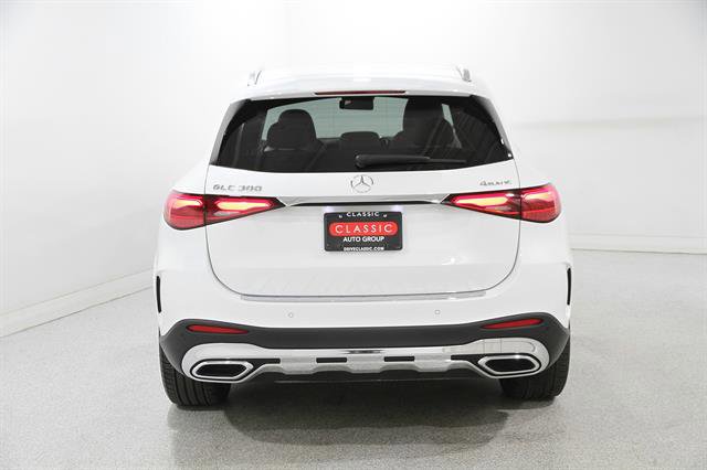 Used 2024 Mercedes-Benz GLC 300 4MATIC image 19