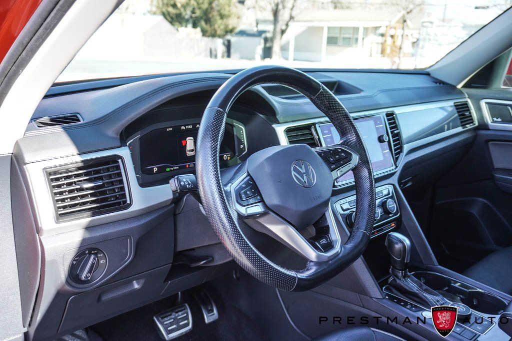 Used 2022 Volkswagen Atlas SEL Premium image 30