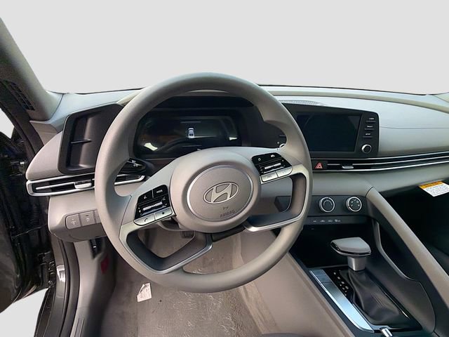 New 2026 Hyundai Elantra SE image 11