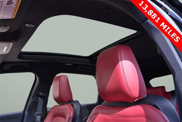 Used 2024 Lincoln Corsair Reserve w/ Equipment Group 201A image 33